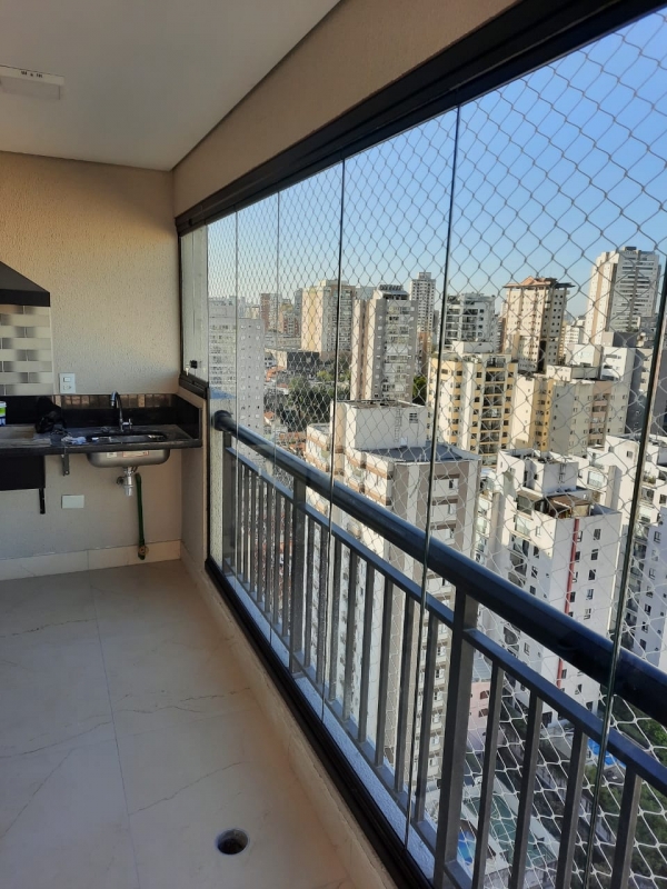envidracamento-de-sacada-articulada